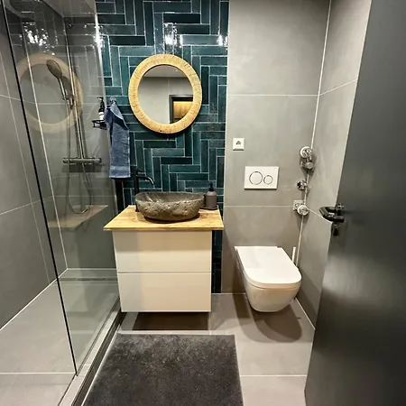 Urban Zen Apartment *